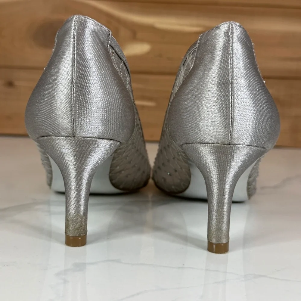 Adrianna Papell Jamie Silver Mesh Rhinestone Peep Toe Kitten Heel Womens 7 M